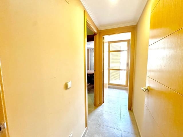 2 bedroom Flat for sale in Finestrat with pool - € 250,000 (Ref: 9440115)