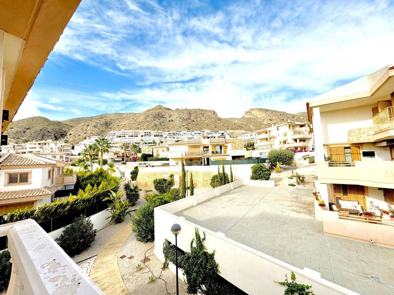 2 bedroom Flat for sale in Finestrat with pool - € 250,000 (Ref: 9440115)
