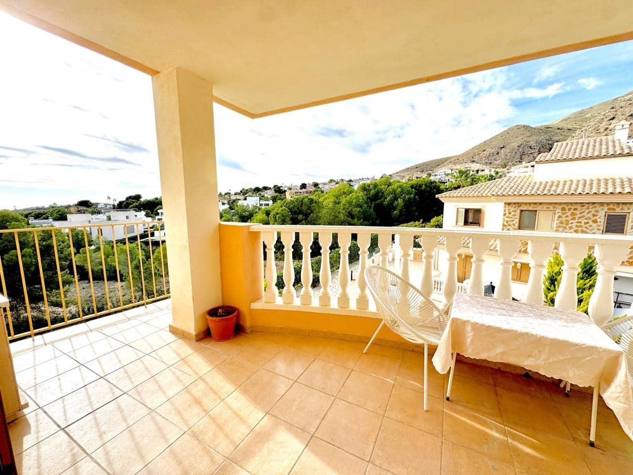2 bedroom Flat for sale in Finestrat with pool - € 250,000 (Ref: 9440115)