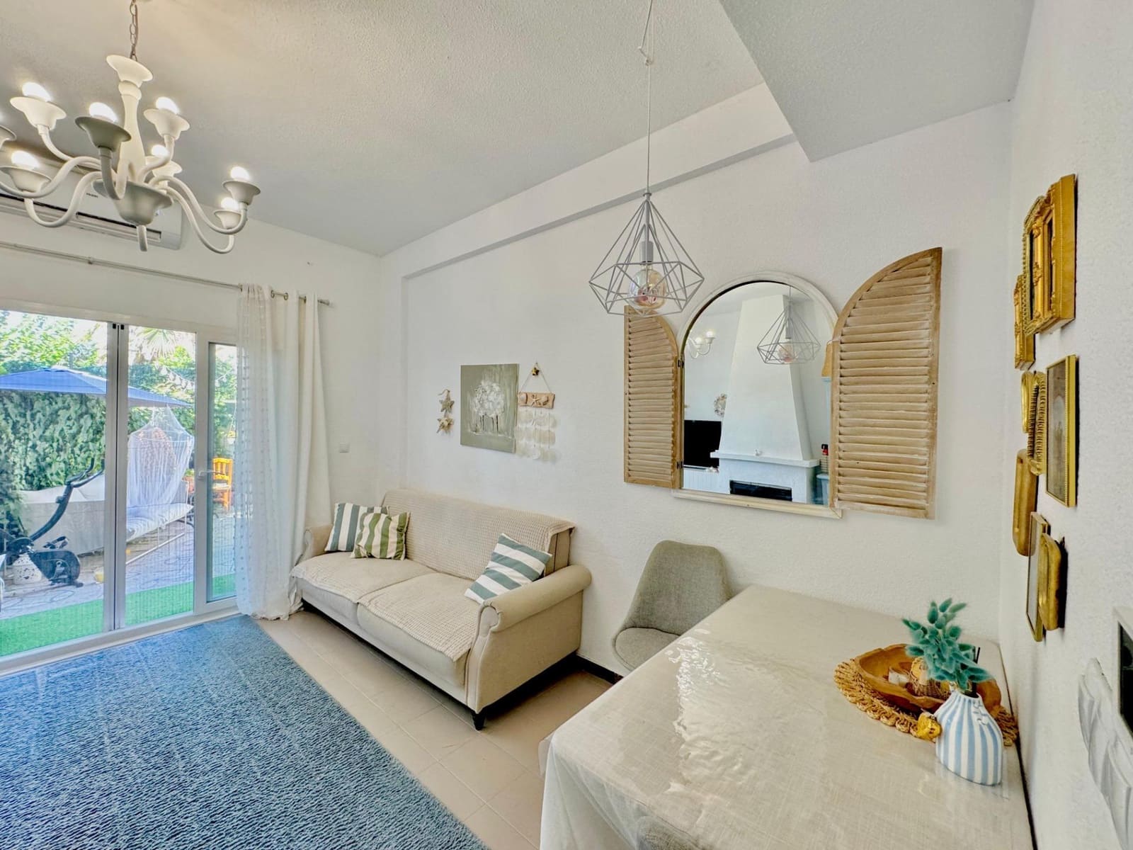 2 sypialnia Bungalow na sprzedaż w Benidorm z basenem - 260 000 € (Ref: 9456245)