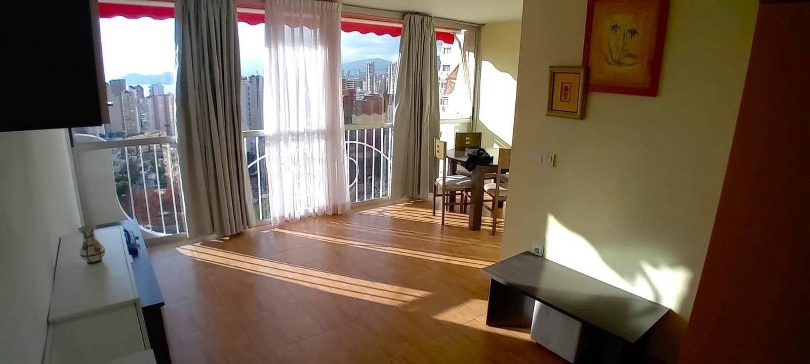 Apartamento de 1 habitación en Benidorm en venta con piscina - 169.000 € (Ref: 9462074)