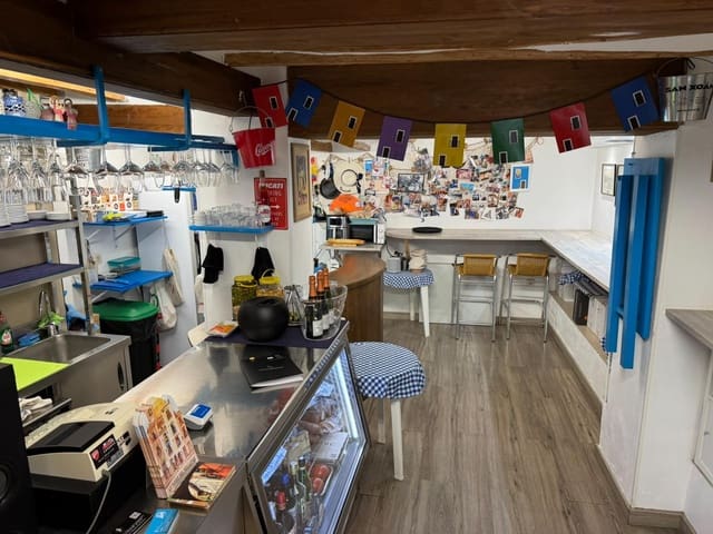 Kommersiell till salu i La Villajoyosa / Vila Joiosa - 130 000 € (Ref: 9568634)