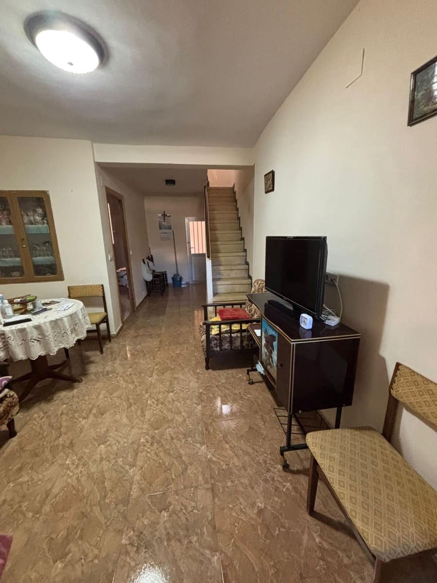 4 bedroom Townhouse for sale in Relleu - € 118,000 (Ref: 9591259)