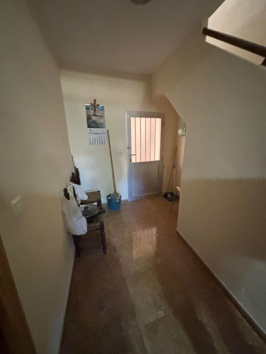 4 bedroom Townhouse for sale in Relleu - € 118,000 (Ref: 9591259)