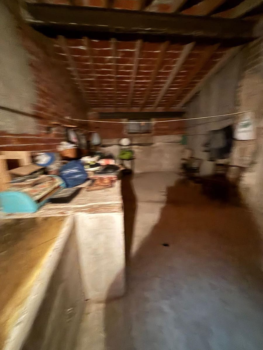 4 bedroom Townhouse for sale in Relleu - € 118,000 (Ref: 9591259)