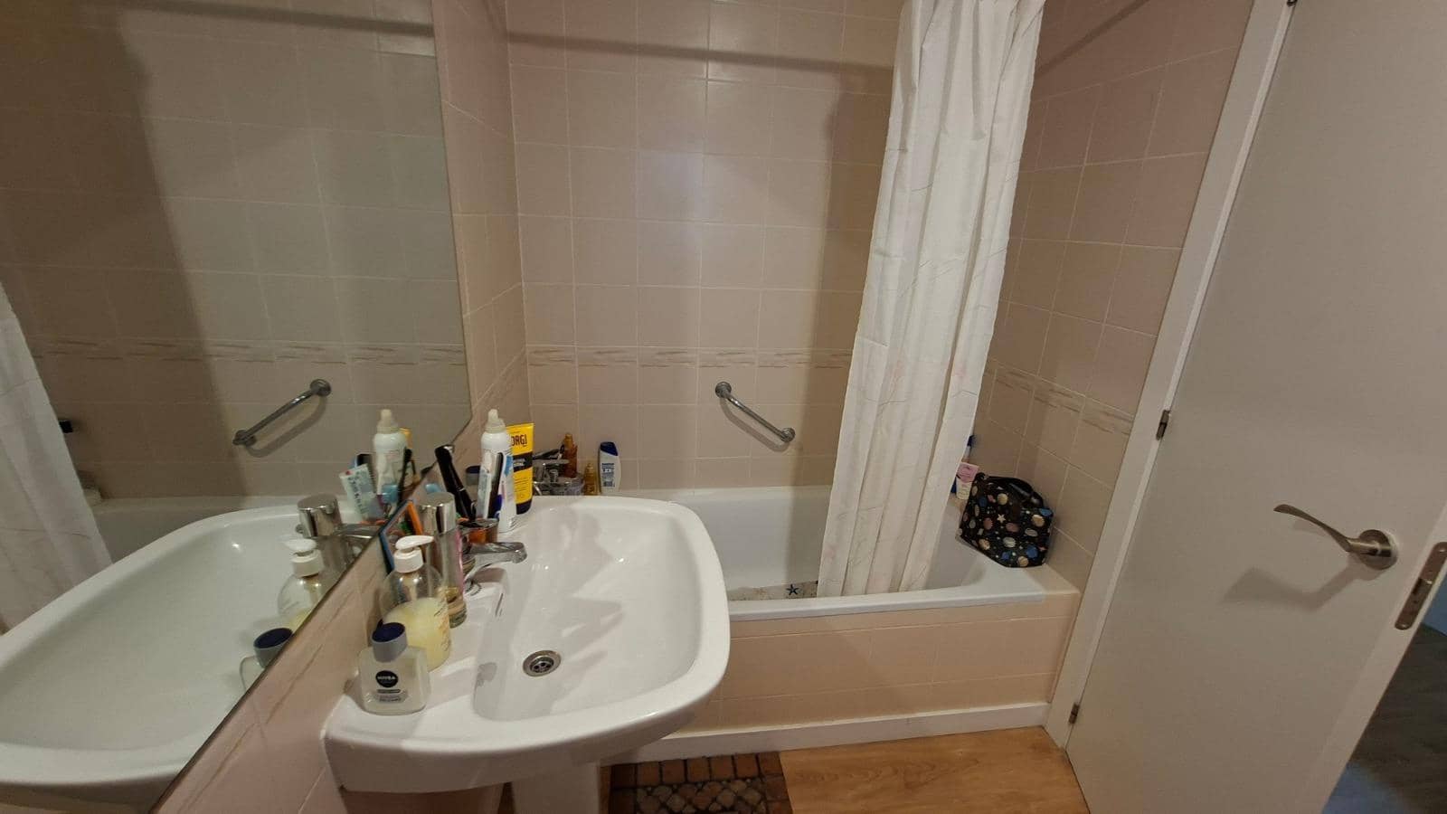 1 sovrum Lägenhet till salu i Benidorm med pool - 197 000 € (Ref: 9596111)