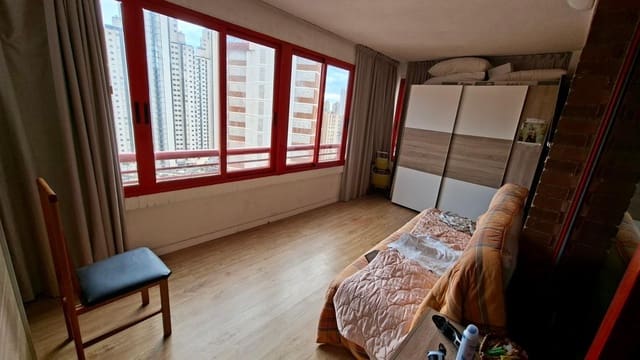 1 sovrum Lägenhet till salu i Rincón de Loix, Benidorm med pool - 197 000 € (Ref: 9596111)