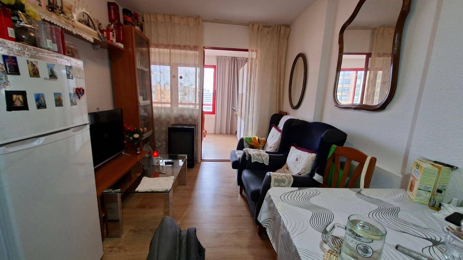 1 sovrum Lägenhet till salu i Benidorm med pool - 197 000 € (Ref: 9596111)