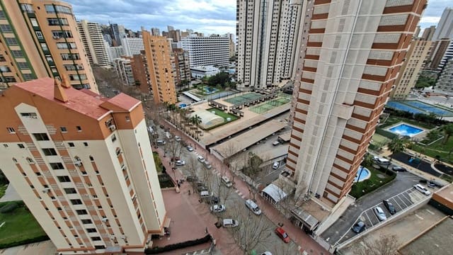1 sovrum Lägenhet till salu i Rincón de Loix, Benidorm med pool - 197 000 € (Ref: 9596111)