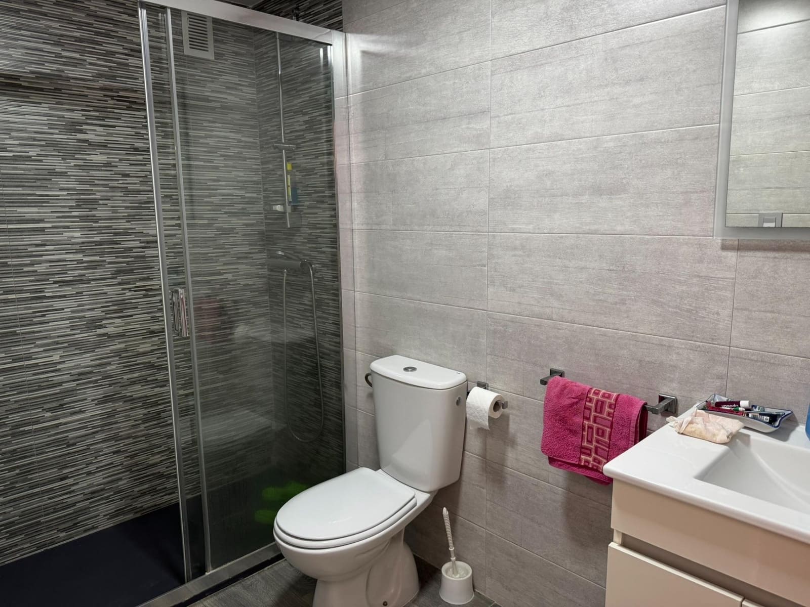 3 makuuhuone Asunto myytävänä paikassa Benidorm - 295 000 € (Ref: 9629956)