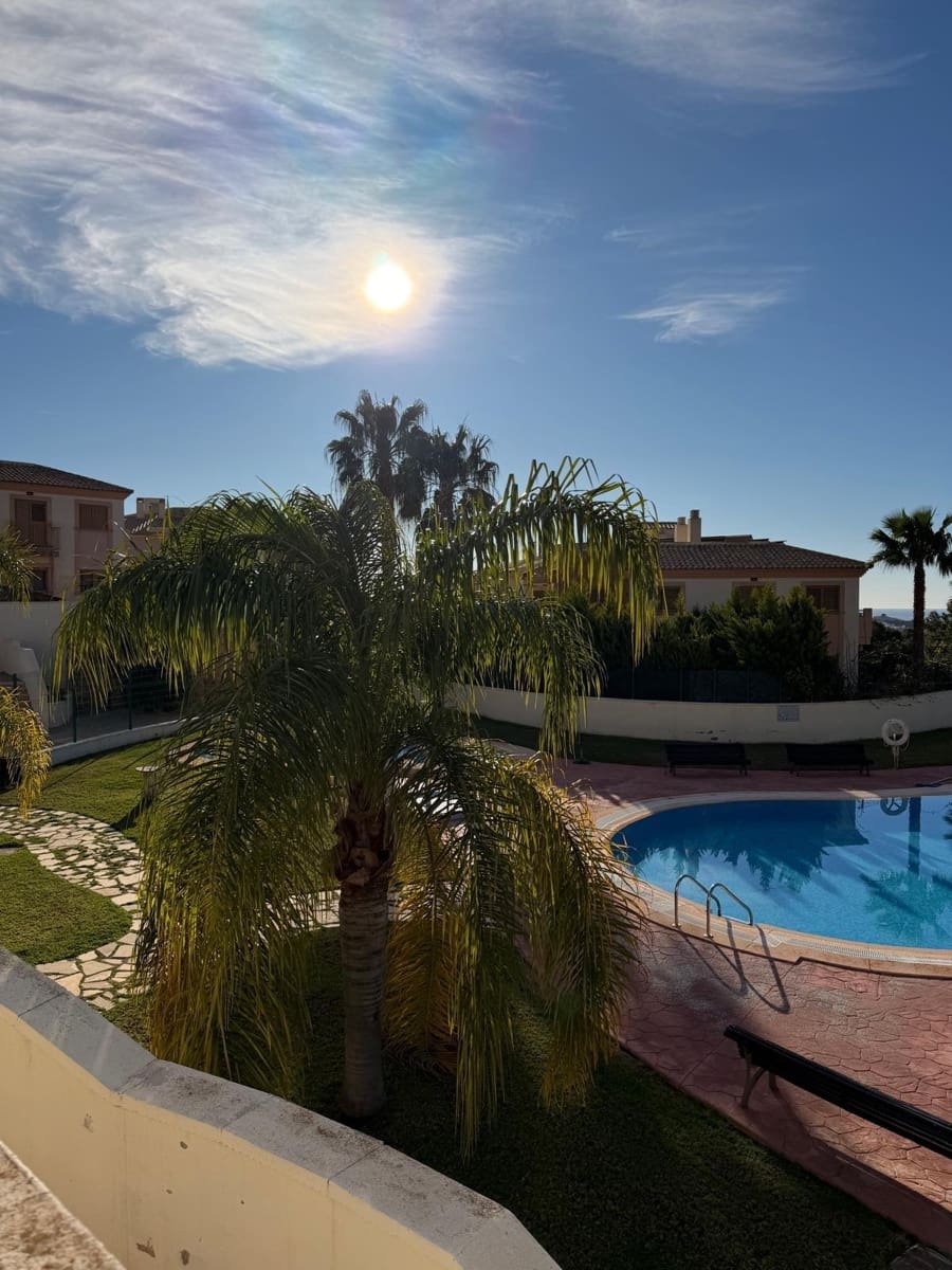 2 bedroom Flat for sale in Finestrat with pool garage - € 285,000 (Ref: 9695325)