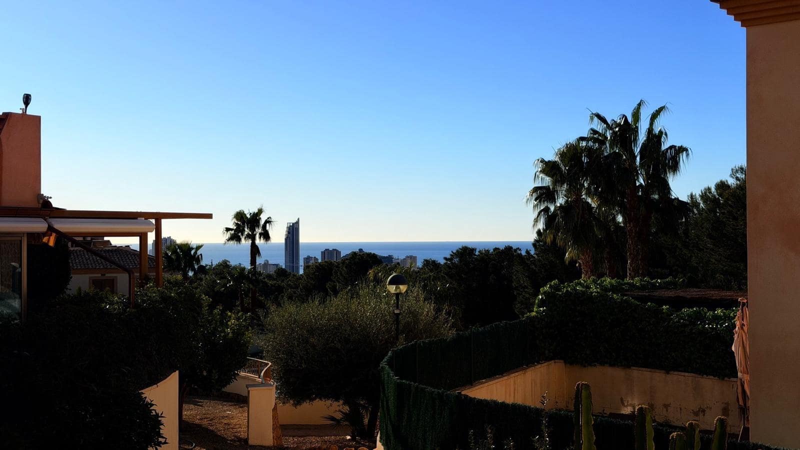 2 bedroom Flat for sale in Finestrat with pool garage - € 285,000 (Ref: 9695325)