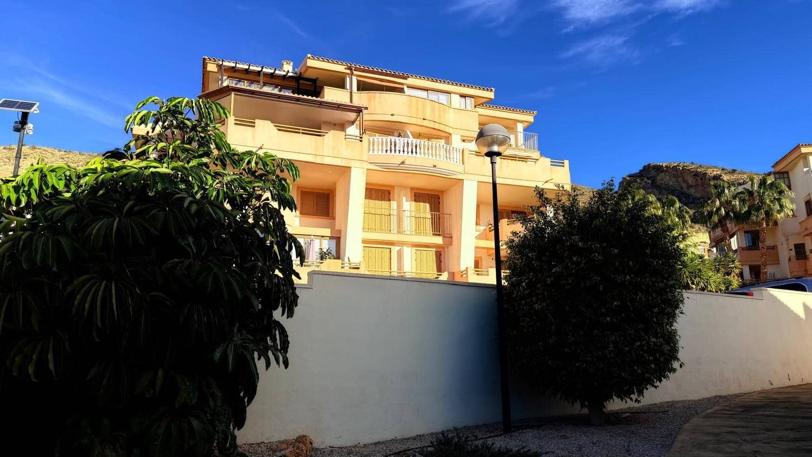 2 bedroom Flat for sale in Finestrat with pool garage - € 285,000 (Ref: 9695325)
