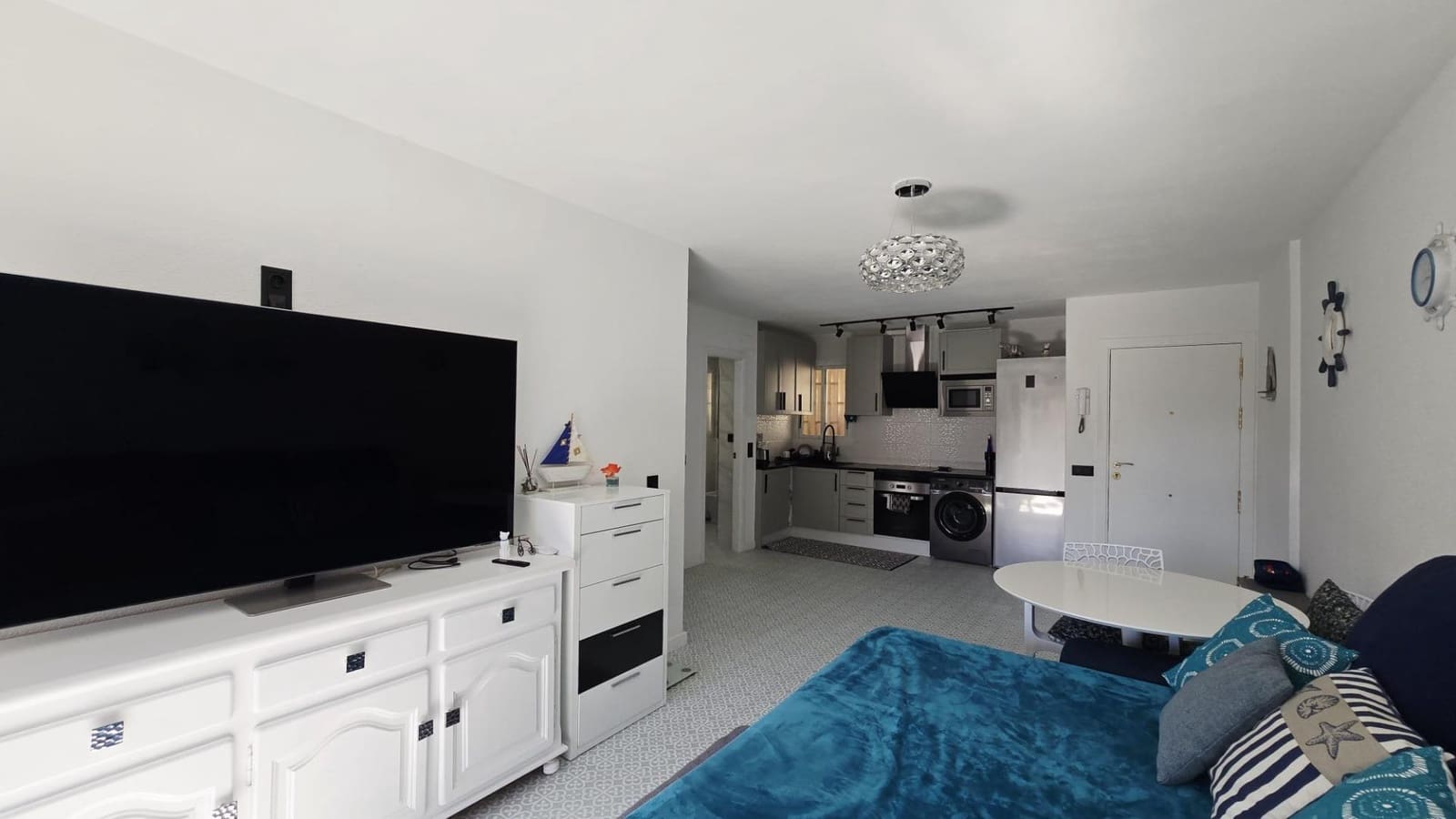 1 makuuhuone Huoneisto myytävänä paikassa Cala de Finestrat mukana uima-altaan - 215 000 € (Ref: 9695326)