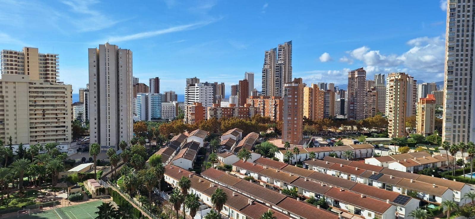 2 soveværelse Lejlighed til salg i Benidorm - € 252.000 (Ref: 9701611)