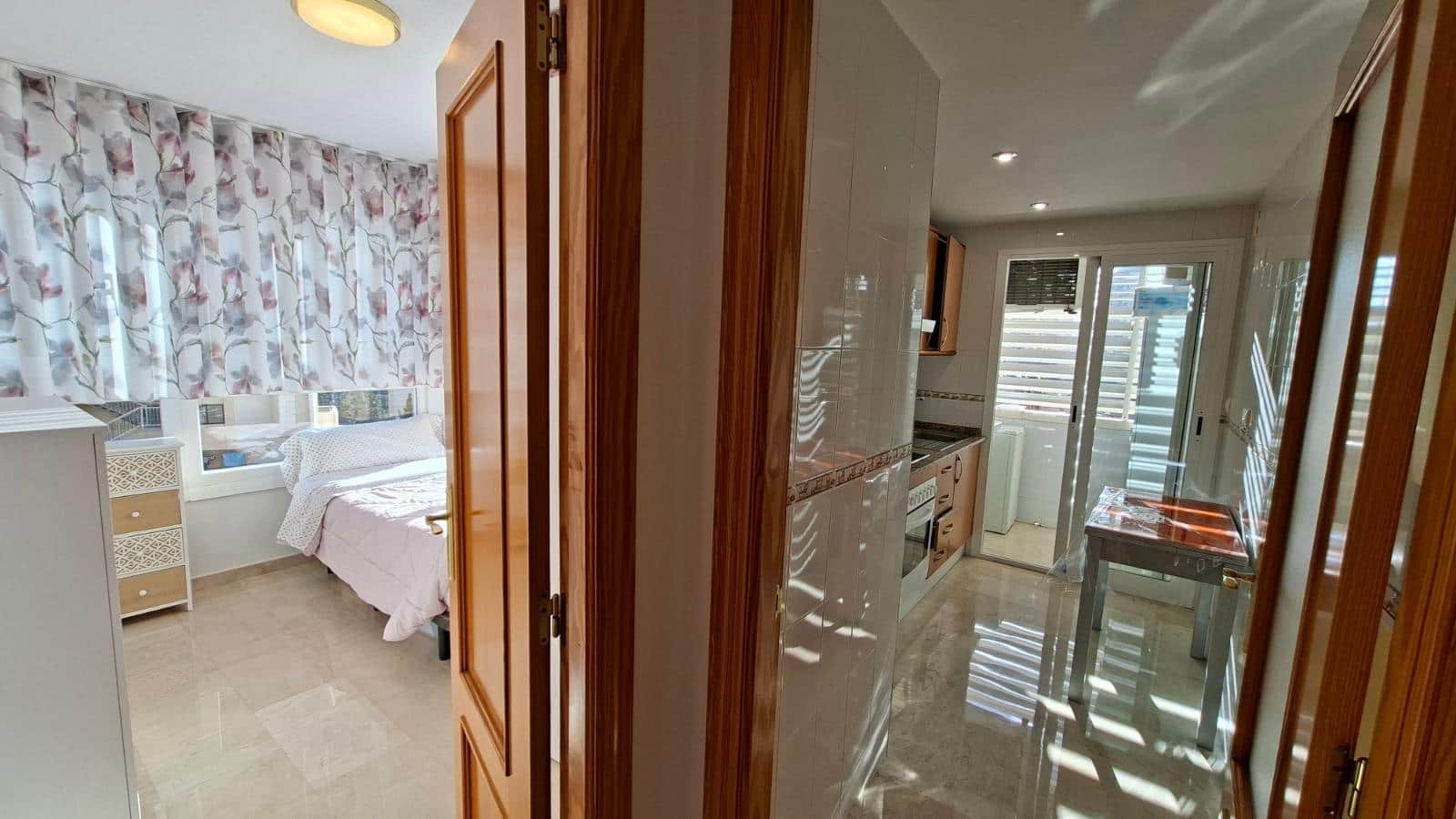 2 soveværelse Lejlighed til salg i Benidorm - € 252.000 (Ref: 9701611)