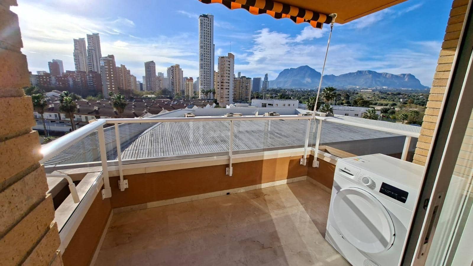 2 soveværelse Lejlighed til salg i Benidorm - € 252.000 (Ref: 9701611)