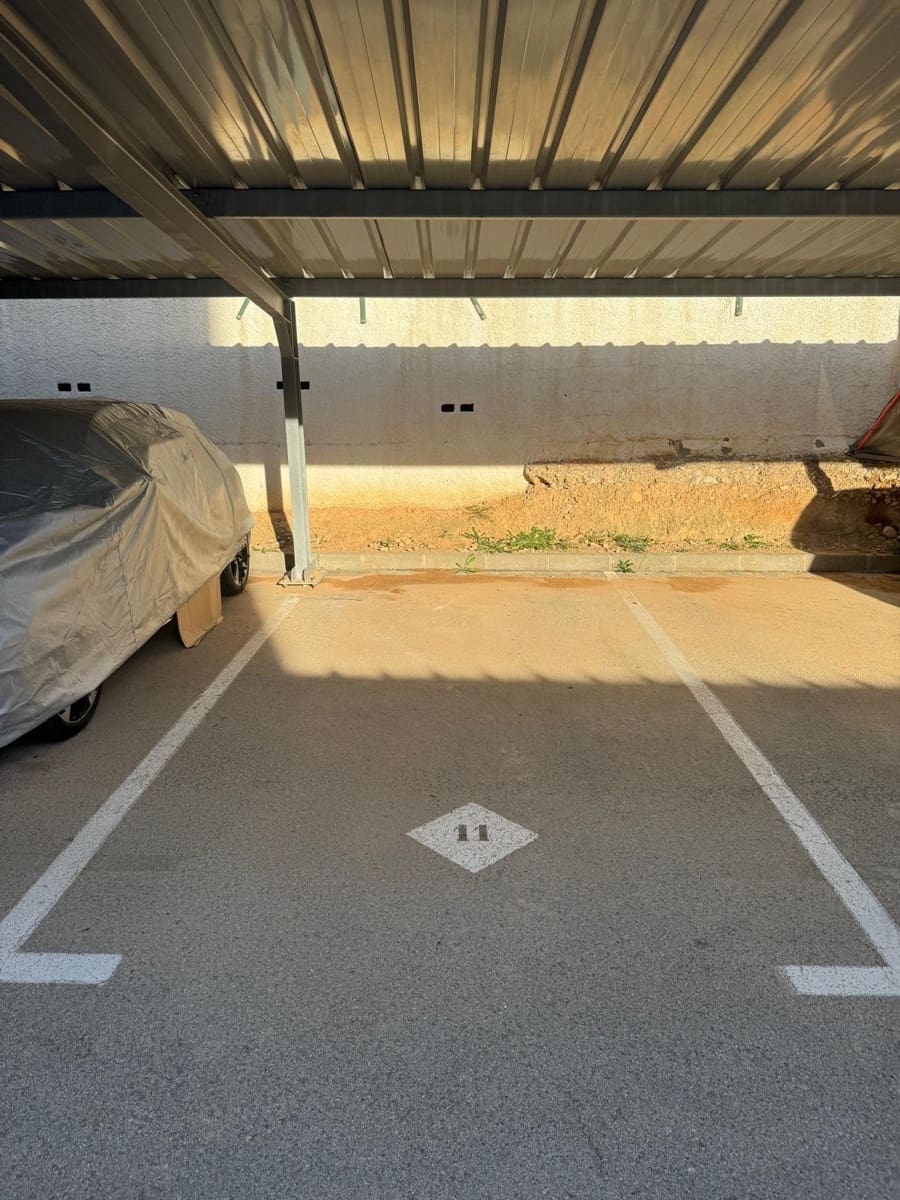 2 bedroom Flat for sale in Benidorm with pool garage - € 239,000 (Ref: 9719910)