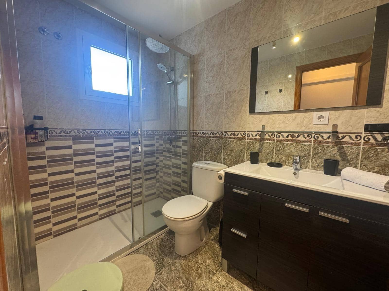 2 bedroom Flat for sale in Benidorm with pool garage - € 239,000 (Ref: 9719910)