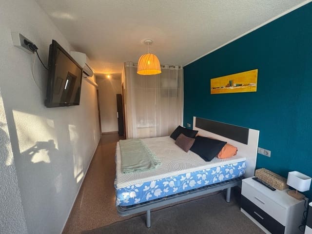 2 sovrum Lägenhet till salu i Benidorm med pool garage - 239 000 € (Ref: 9719910)