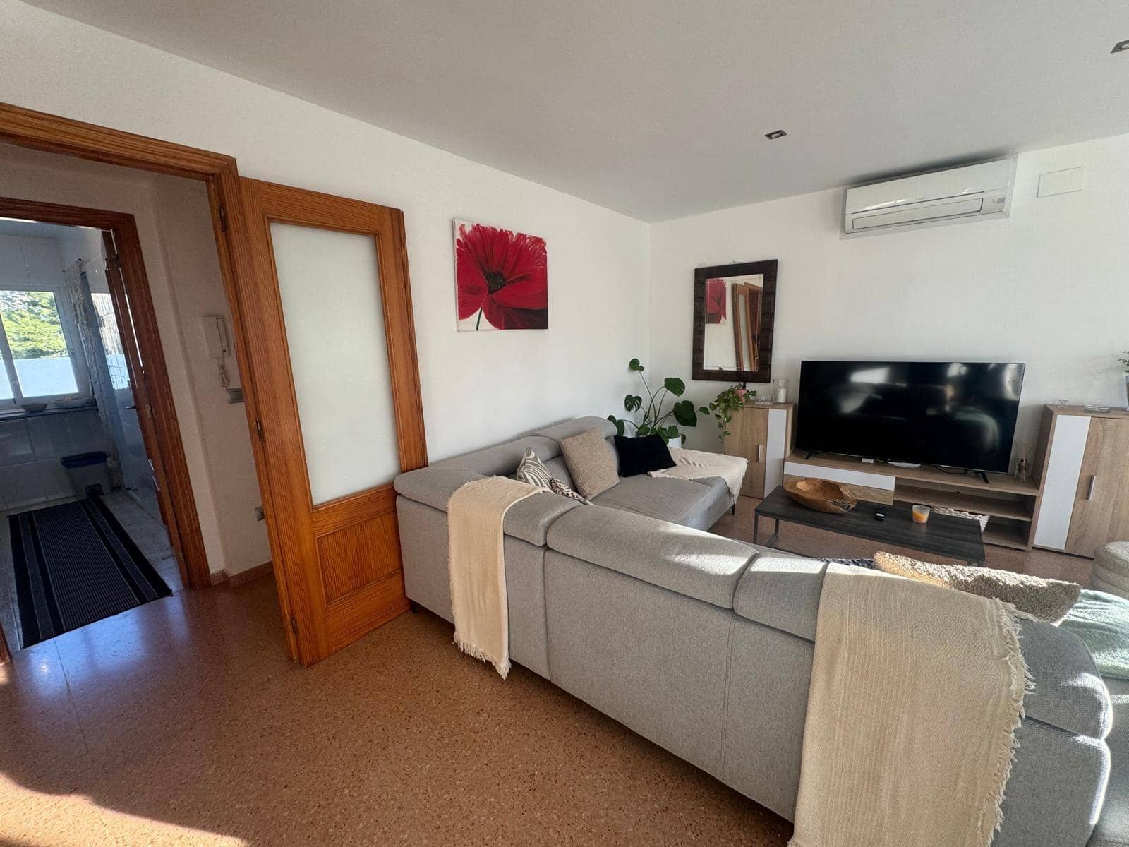 2 bedroom Flat for sale in Benidorm with pool garage - € 239,000 (Ref: 9719910)
