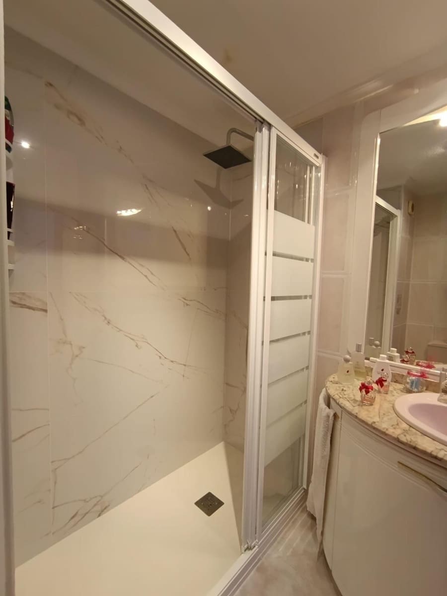 4 Zimmer Wohnung zu verkaufen in La Villajoyosa / Vila Joiosa mit Garage - 259.000 € (Ref: 9721684)