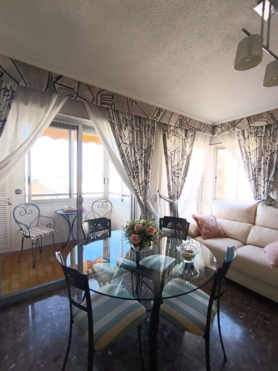 4 Zimmer Wohnung zu verkaufen in La Villajoyosa / Vila Joiosa mit Garage - 259.000 € (Ref: 9721684)