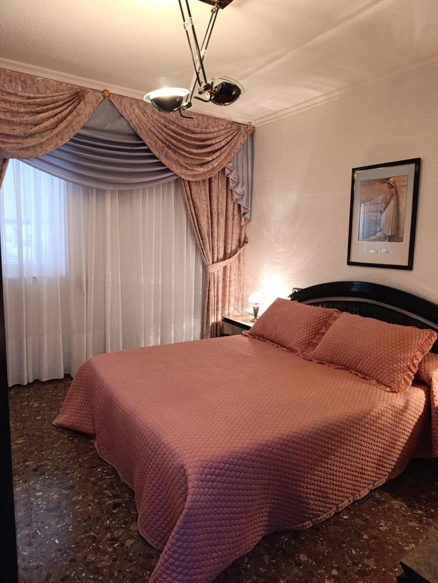 4 Zimmer Wohnung zu verkaufen in La Villajoyosa / Vila Joiosa mit Garage - 259.000 € (Ref: 9721684)