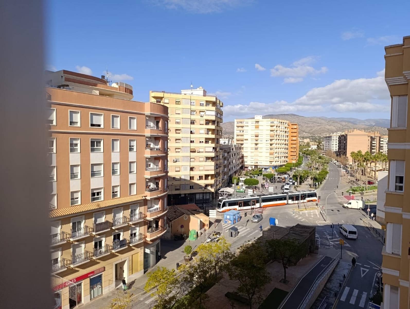 4 Zimmer Wohnung zu verkaufen in La Villajoyosa / Vila Joiosa mit Garage - 259.000 € (Ref: 9721684)