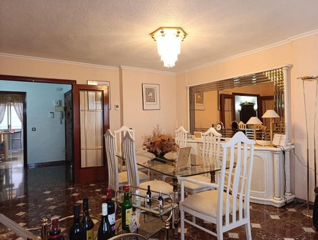 4 soveværelse Lejlighed til salg i La Villajoyosa / Vila Joiosa med garage - € 259.000 (Ref: 9721684)