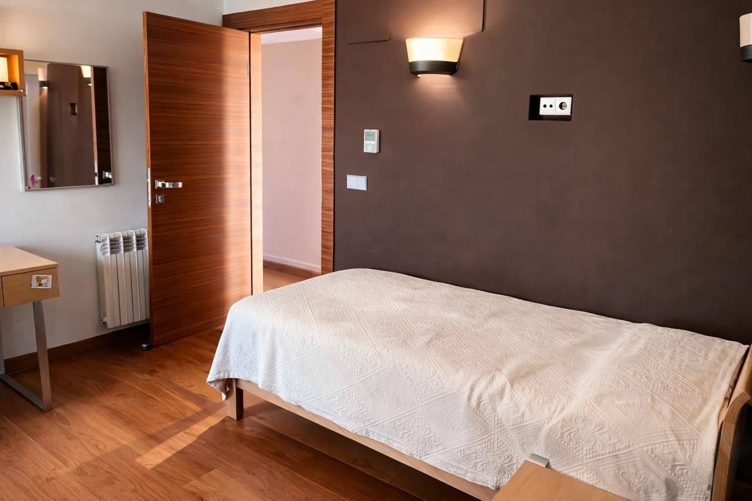 4 bedroom Flat for sale in Benidorm with pool - € 2,500,000 (Ref: 9721685)