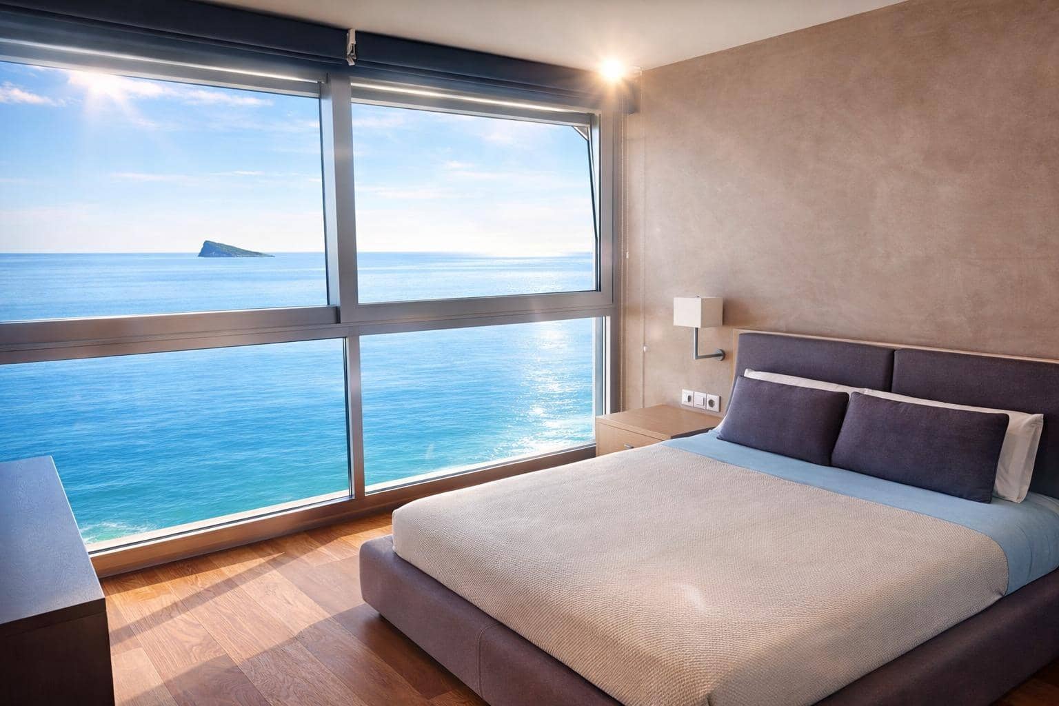 4 bedroom Flat for sale in Benidorm with pool - € 2,500,000 (Ref: 9721685)