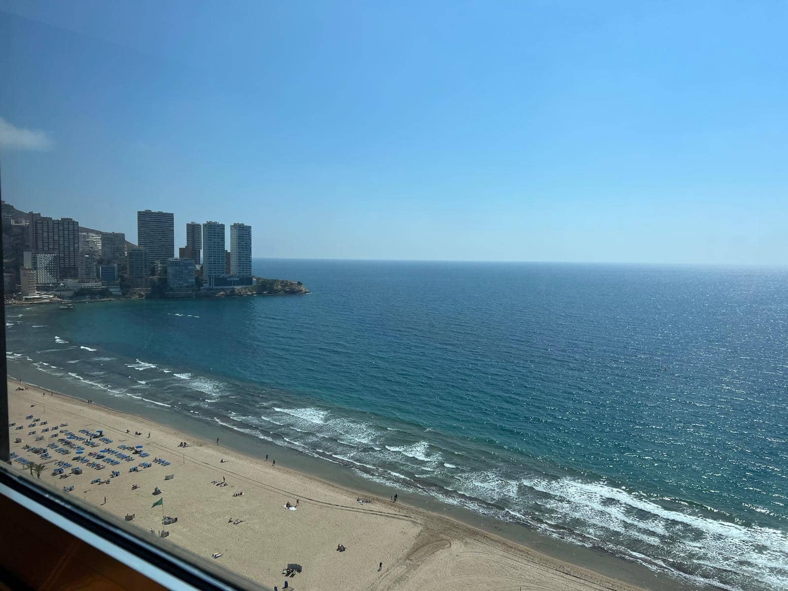 4 bedroom Flat for sale in Benidorm with pool - € 2,500,000 (Ref: 9721685)