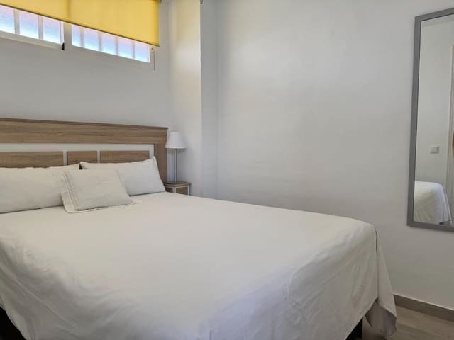 1 sovrum Lägenhet till salu i Rincón de Loix, Benidorm med pool - 217 000 € (Ref: 9770641)