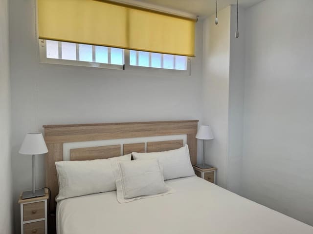 1 sovrum Lägenhet till salu i Rincón de Loix, Benidorm med pool - 217 000 € (Ref: 9770641)