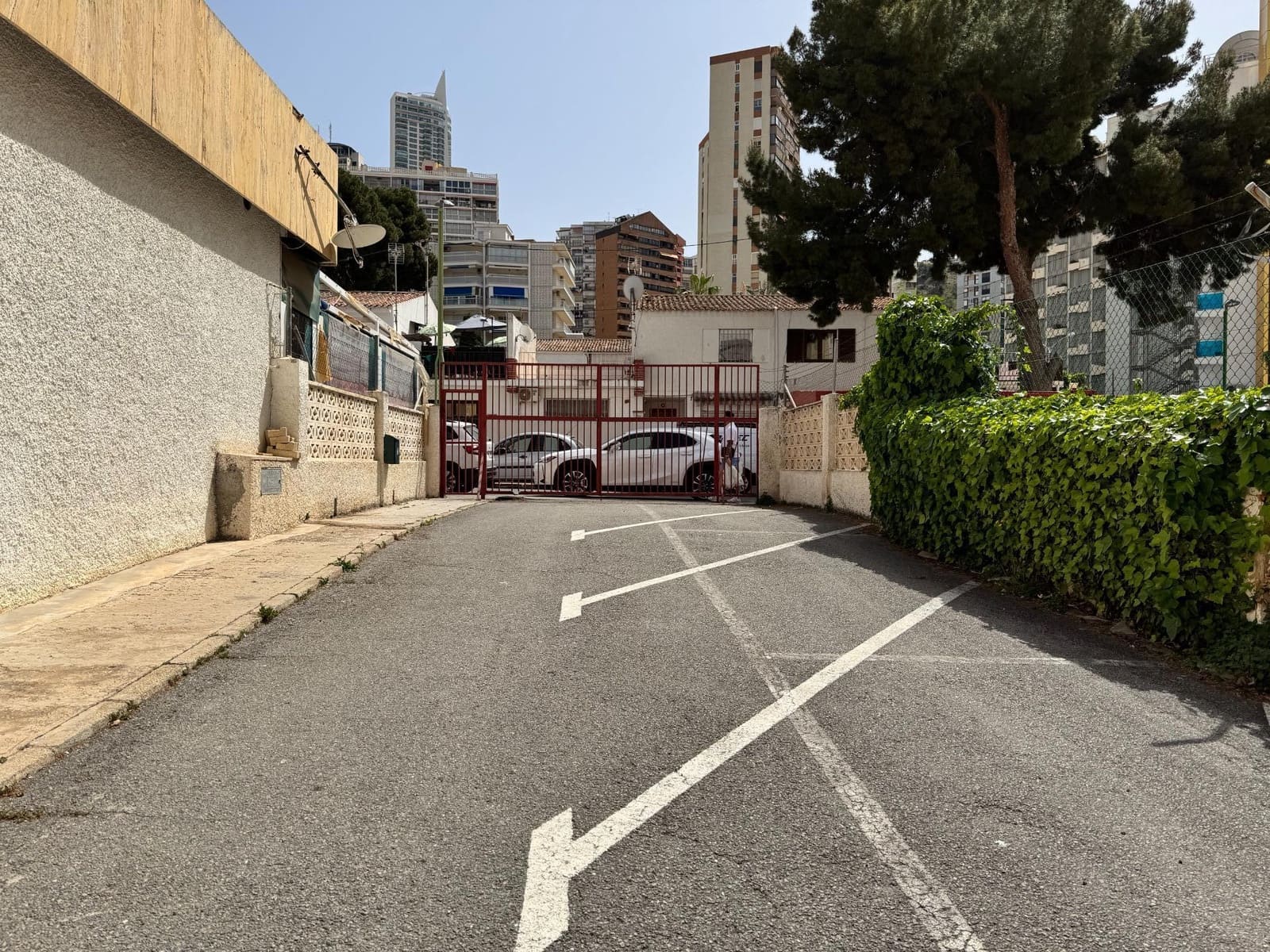 1 bedroom Flat for sale in Benidorm with pool - € 217,000 (Ref: 9770641)