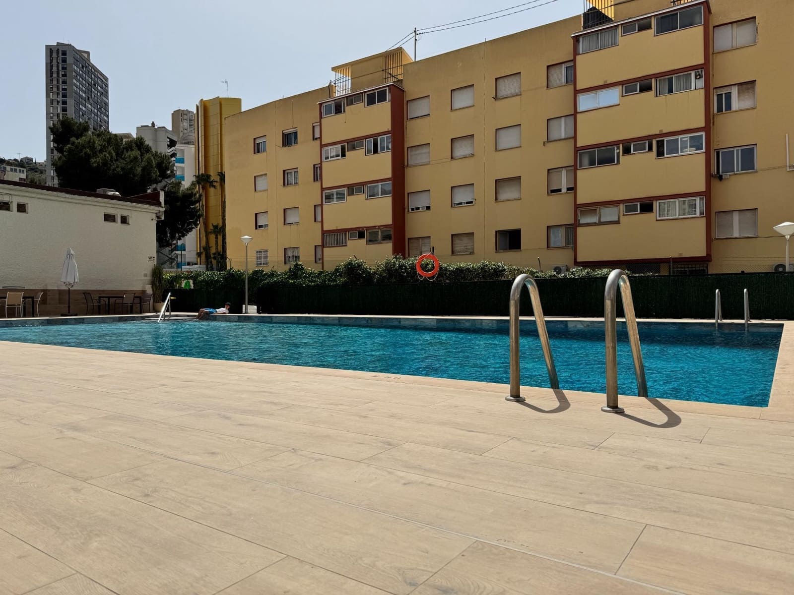 1 bedroom Flat for sale in Benidorm with pool - € 217,000 (Ref: 9770642)