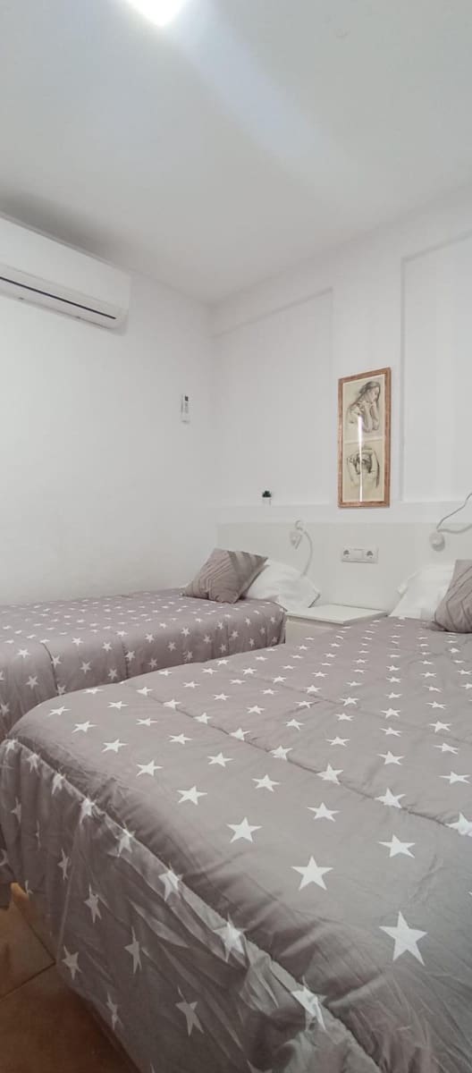 2 sovrum Bungalow till salu i Benidorm med pool - 259 000 € (Ref: 9778107)