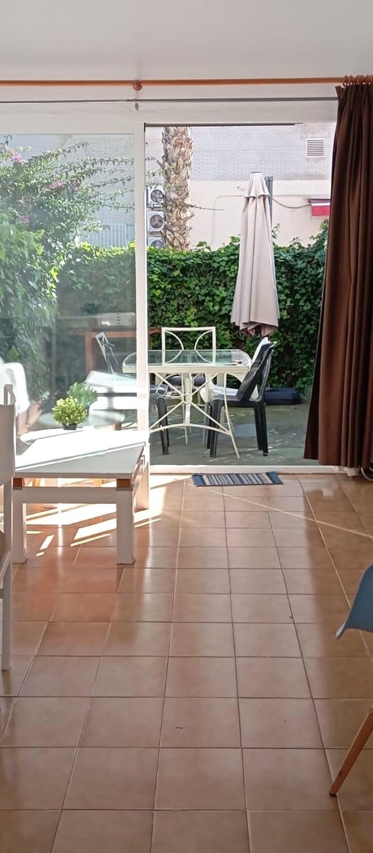 2 sovrum Bungalow till salu i Benidorm med pool - 259 000 € (Ref: 9778107)