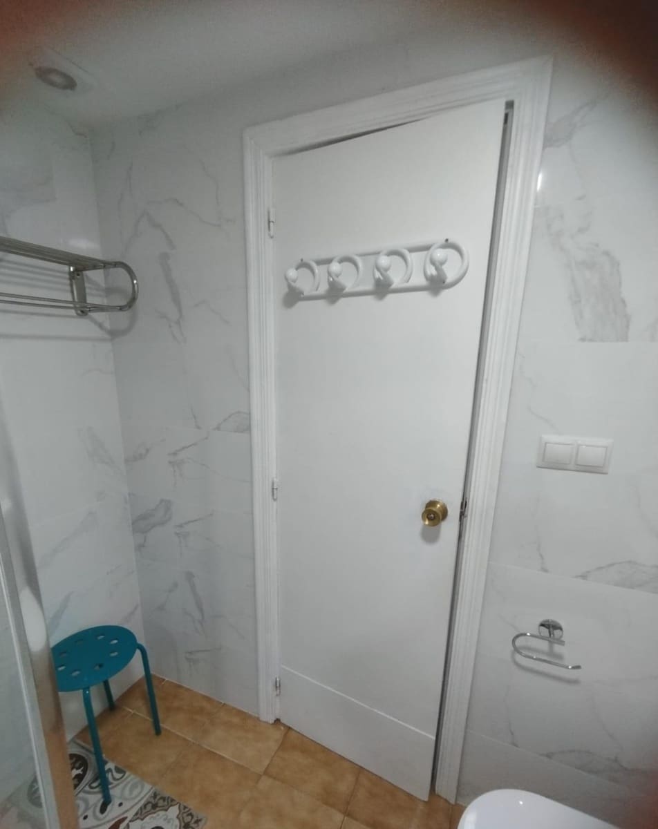 2 sovrum Bungalow till salu i Benidorm med pool - 259 000 € (Ref: 9778107)