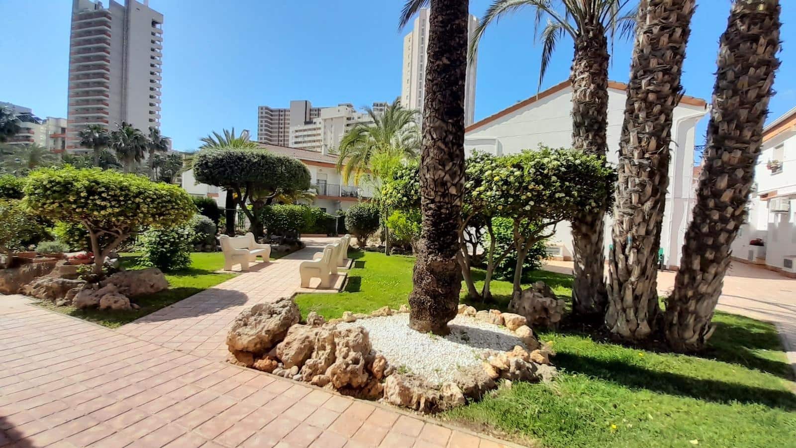2 sovrum Bungalow till salu i Benidorm med pool - 259 000 € (Ref: 9778107)