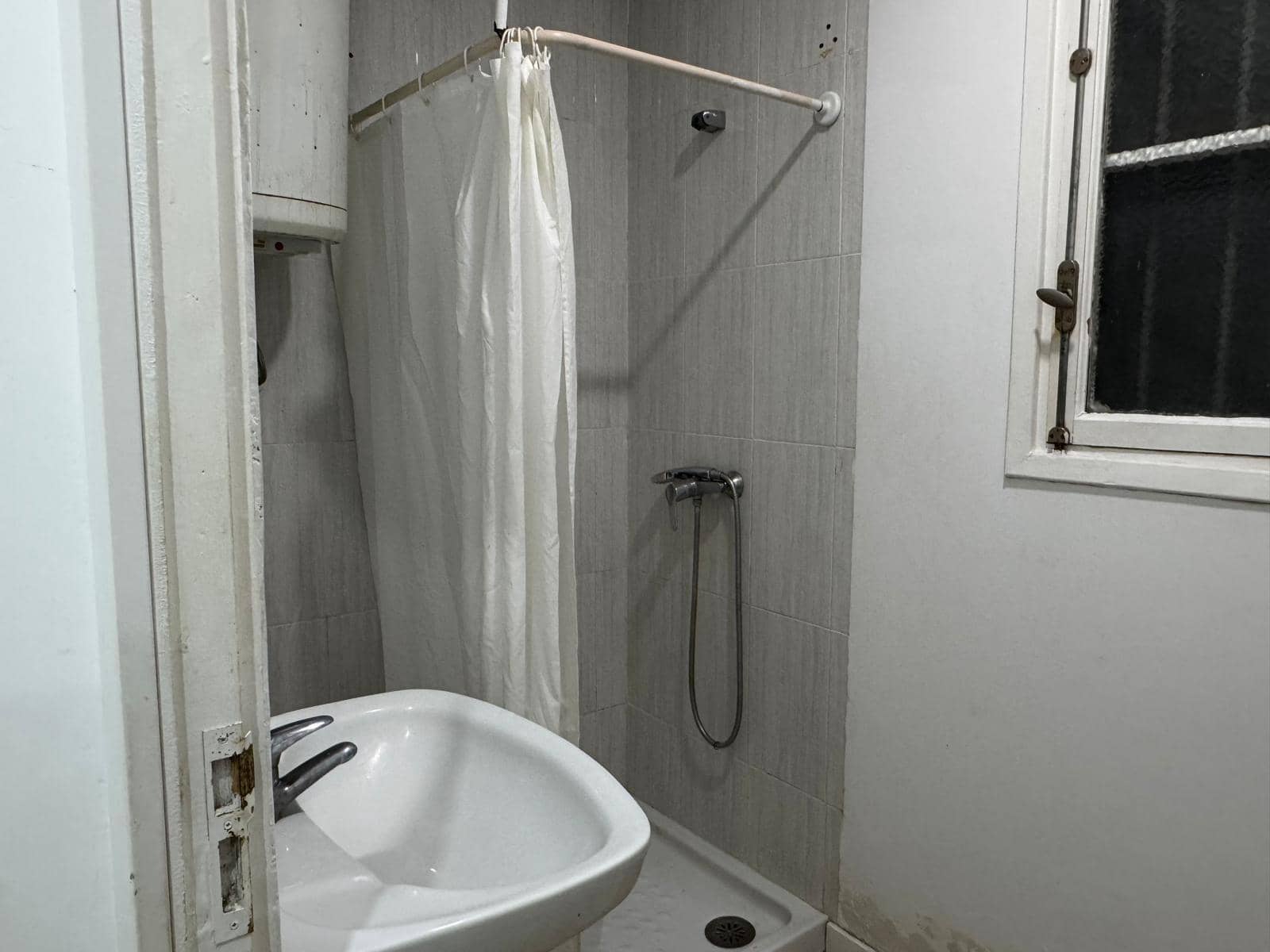 4 sypialnia Mieszkanie na sprzedaż w Benidorm - 240 000 € (Ref: 9783137)