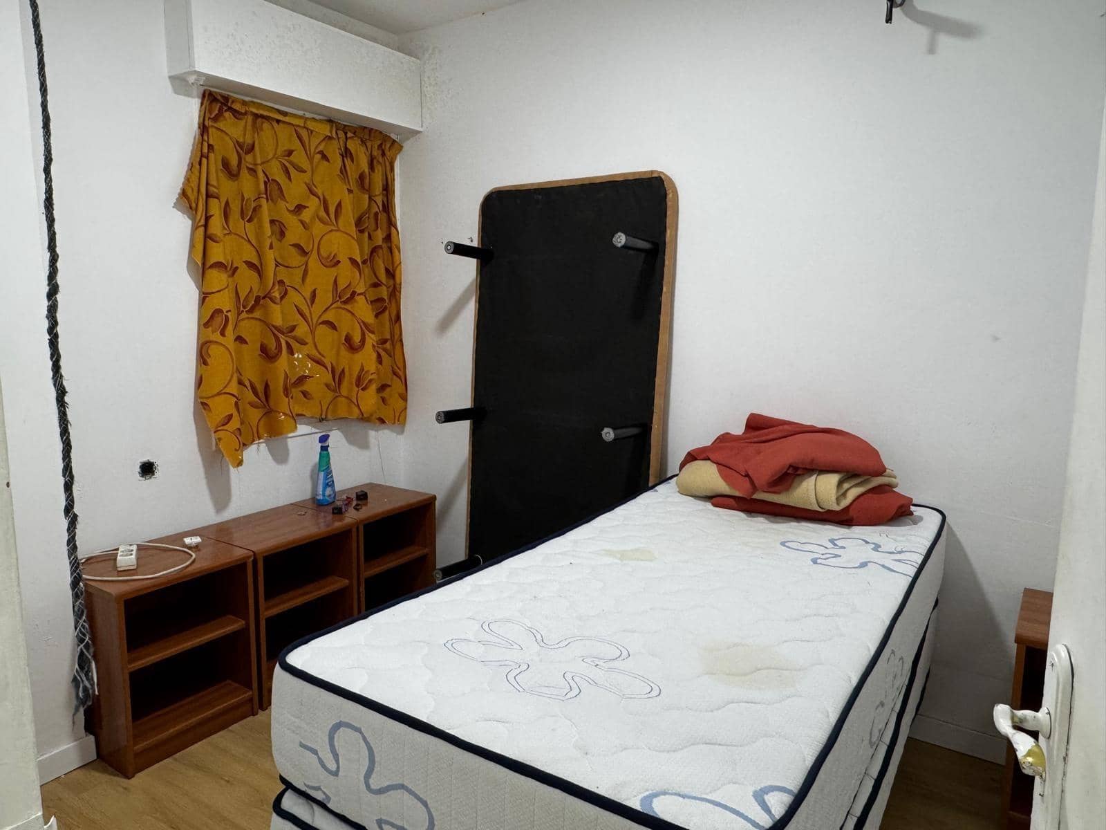 4 sypialnia Mieszkanie na sprzedaż w Benidorm - 240 000 € (Ref: 9783137)