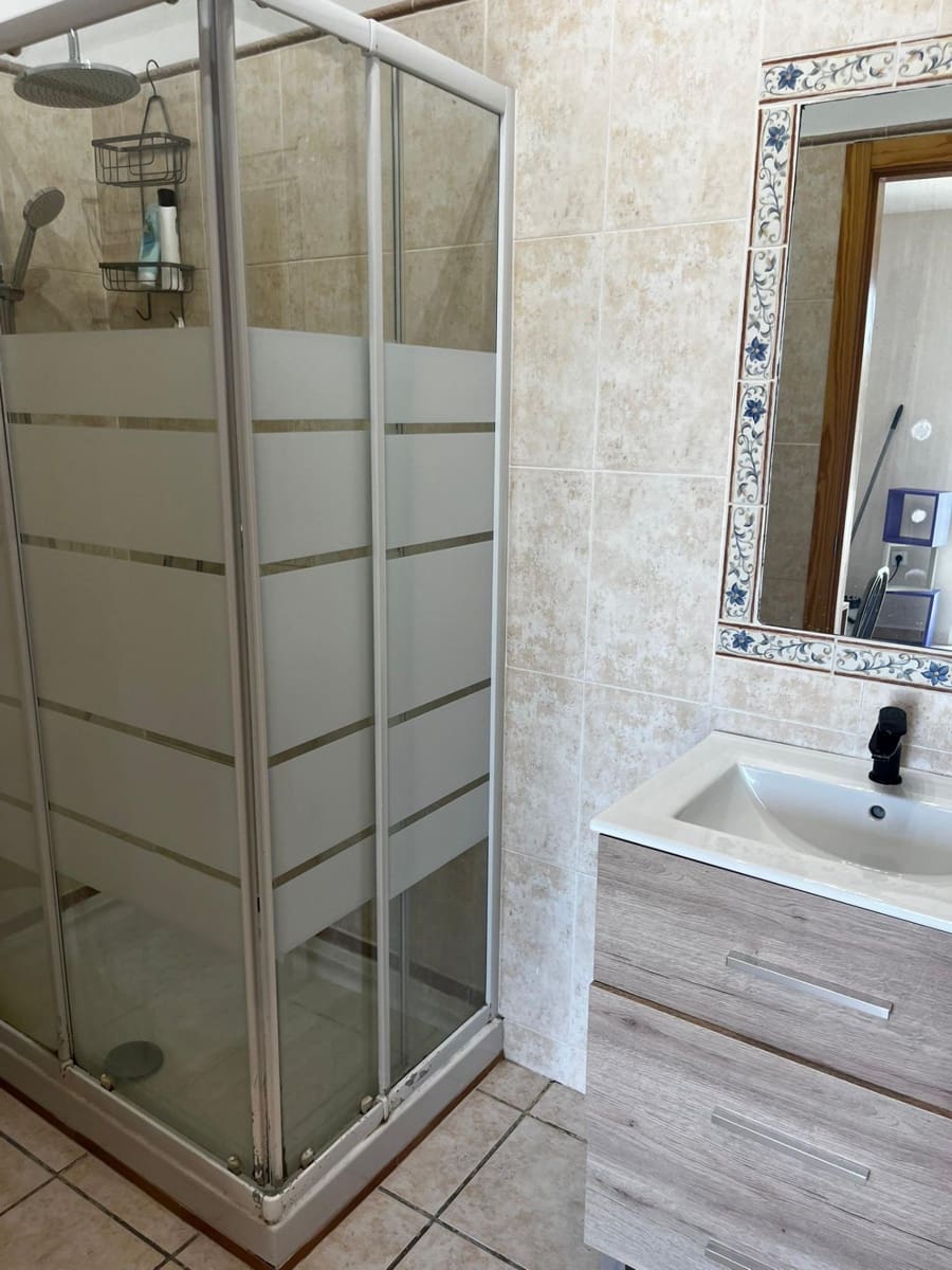 Chalet de 2 habitaciones en La Villajoyosa / Vila Joiosa en alquiler con garaje - 1.100 € (Ref: 9804286)