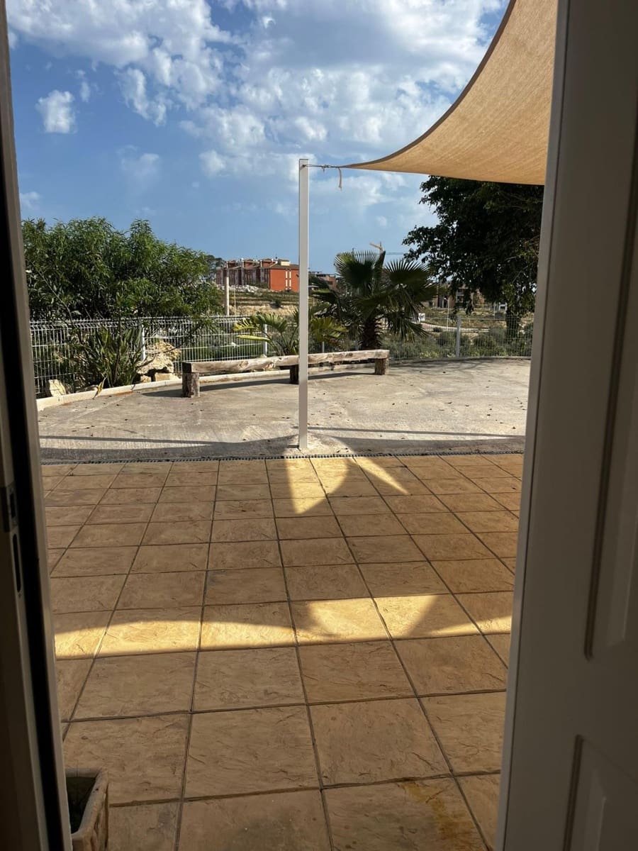 Chalet de 2 habitaciones en La Villajoyosa / Vila Joiosa en alquiler con garaje - 1.100 € (Ref: 9804286)