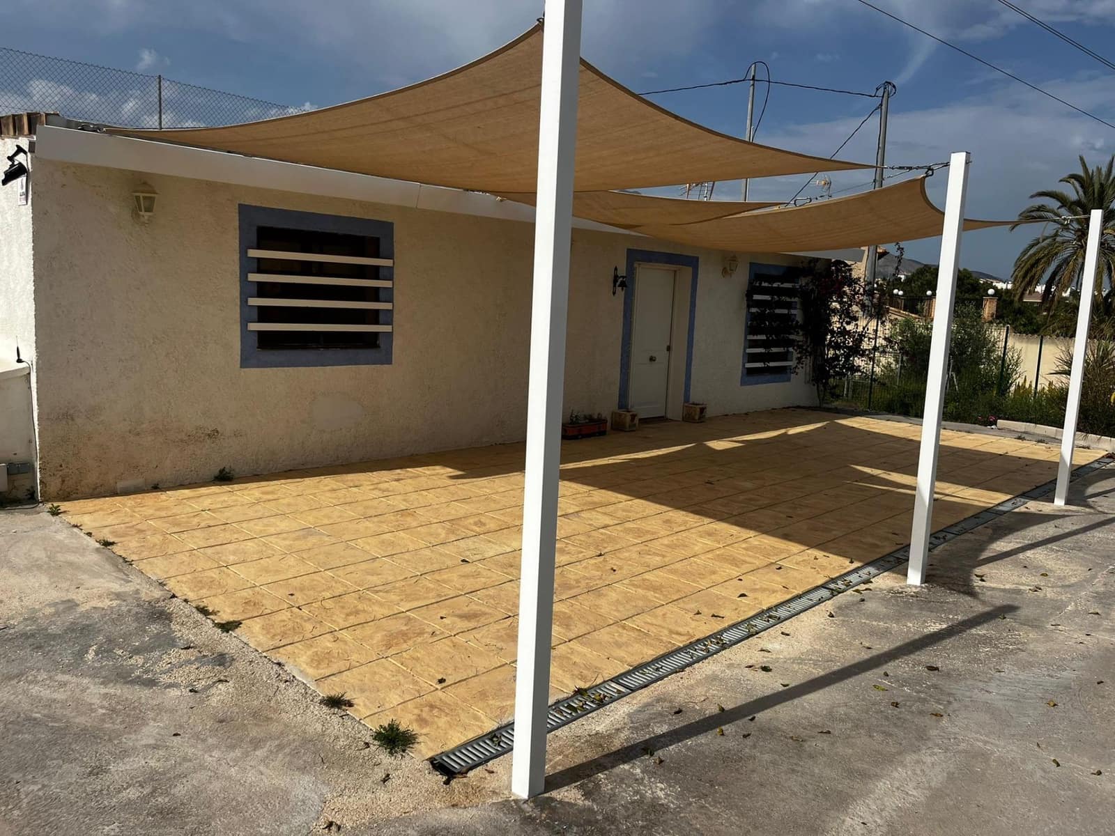 Chalet de 2 habitaciones en La Villajoyosa / Vila Joiosa en alquiler con garaje - 1.100 € (Ref: 9804286)