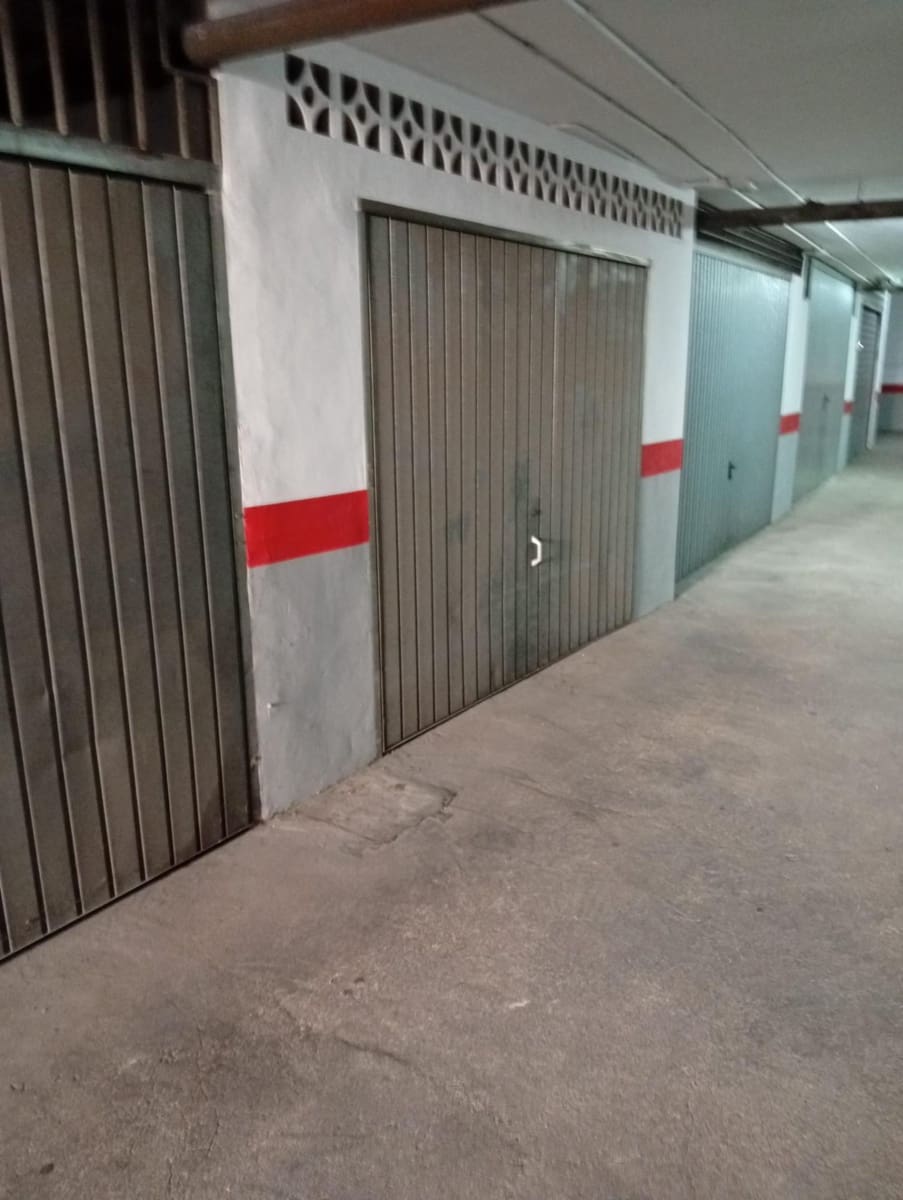 Garage for sale in La Villajoyosa / Vila Joiosa - € 32,000 (Ref: 9822910)