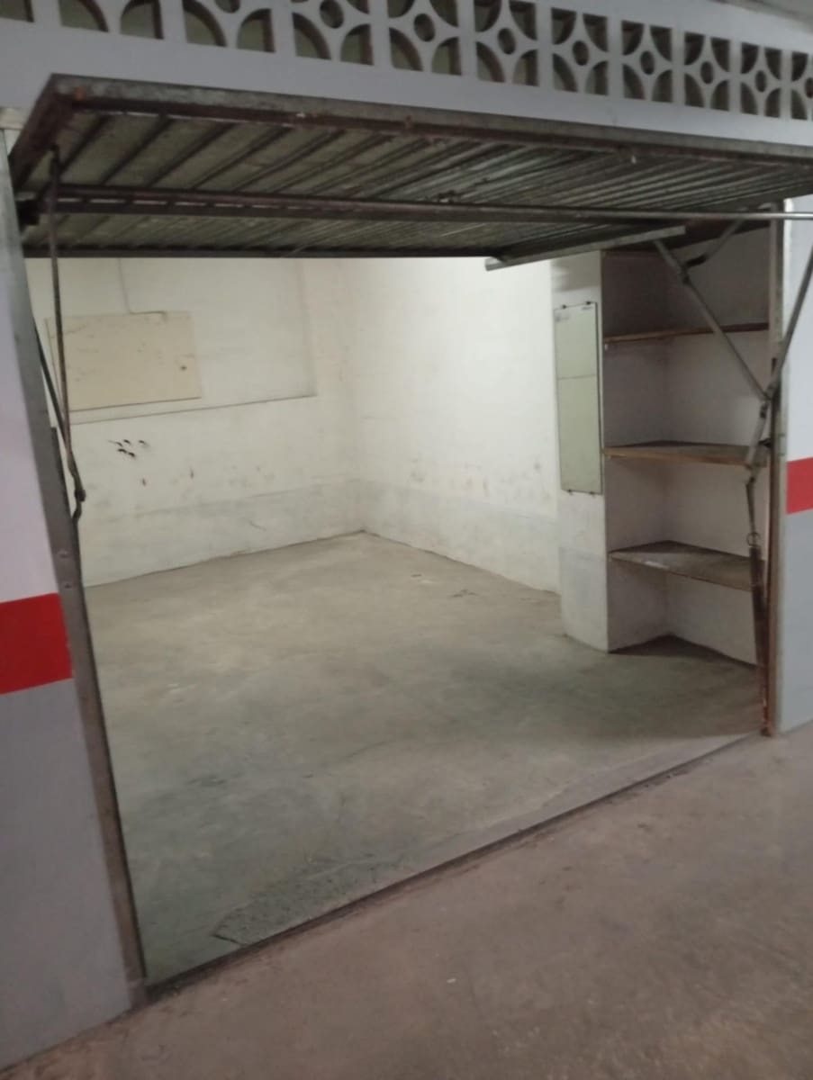 Garage for sale in La Villajoyosa / Vila Joiosa - € 32,000 (Ref: 9822910)