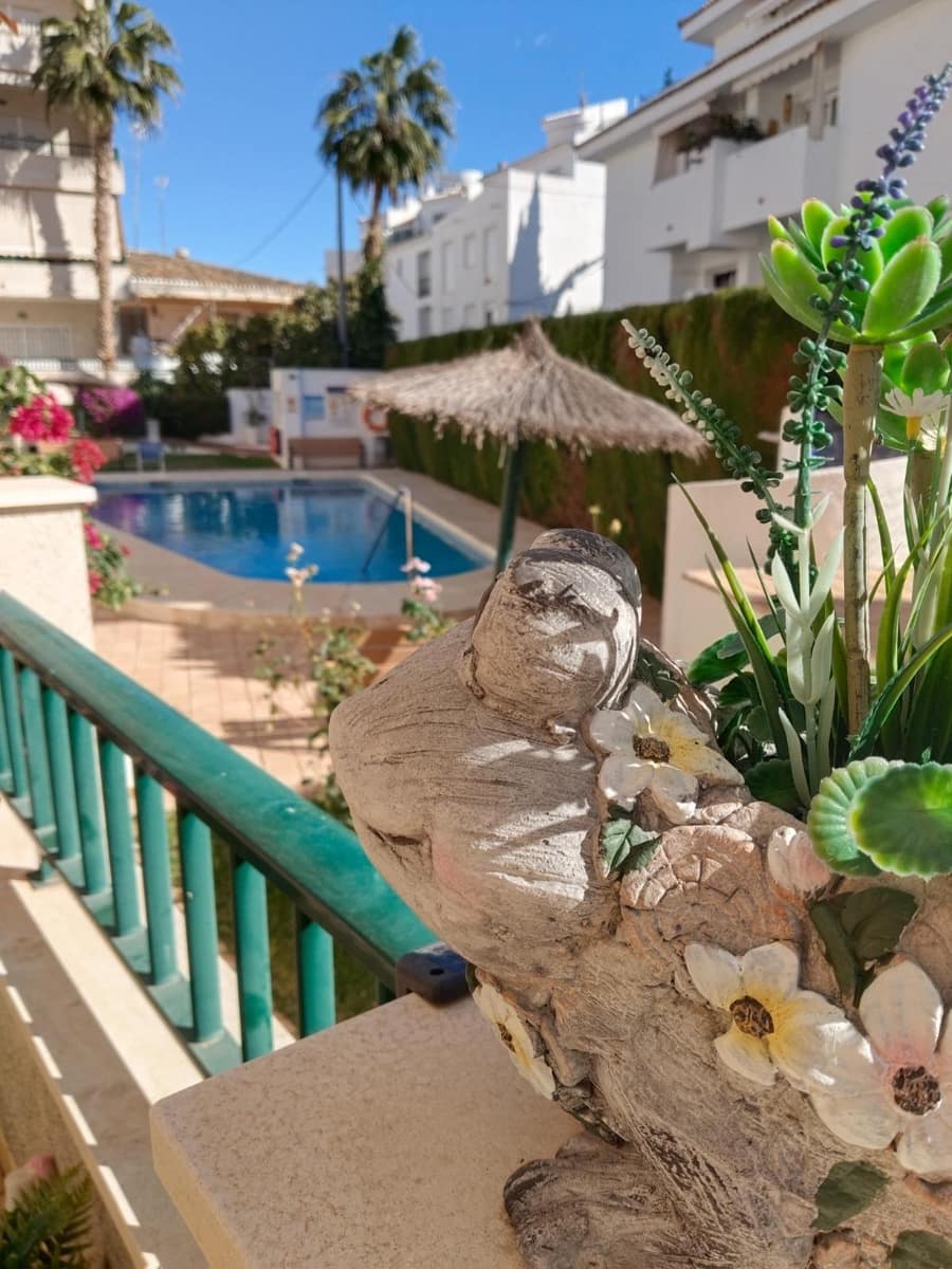 2 bedroom Flat for sale in Altea with pool - € 360,000 (Ref: 9825244)