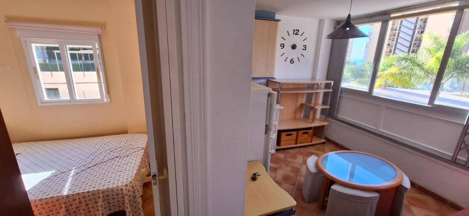 1 soverom Leilighet til salgs i Benidorm med svømmebasseng - € 135 000 (Ref: 9829083)